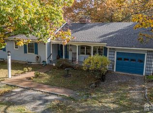 1442 Trenton Harbourton Rd, Pennington, NJ 08534