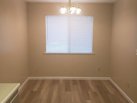 3rd image of 4839 Vir Mar St APT 9