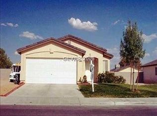 3712 Mendacino St, Las Vegas, NV 89115
