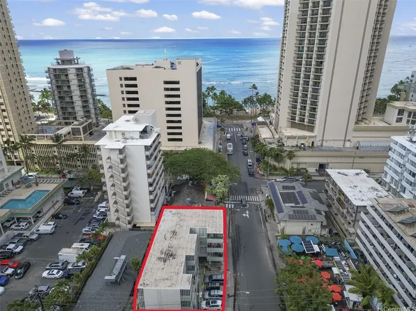 135 Uluniu Ave APT 301, Honolulu, HI 96815