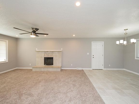 3rd image of 115 Cedar Dr