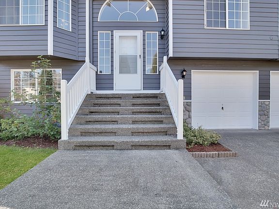 2nd image of 18916 77th Ave E