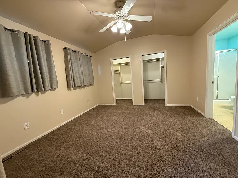 3908 Village View Ln — Photo 10