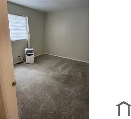 1235 Lovers Ln #A — Photo 7