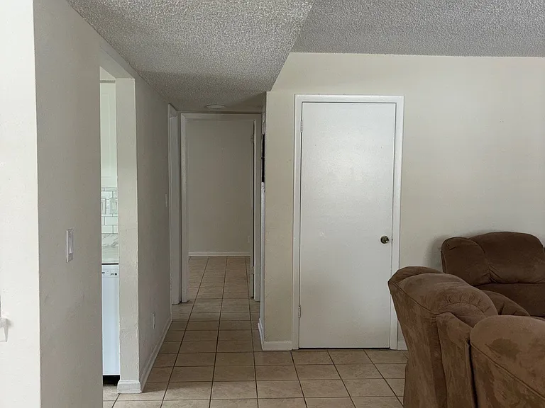 8352 Homeport Ct #1A — Photo 8
