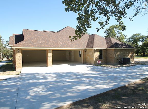 3rd image of 136 (LOT 47) Copper Ridge Drive