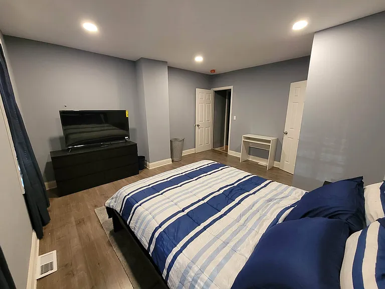 1627 Rutland Ave — Photo 7