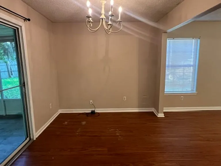 105 Driftwood Ct — Photo 4