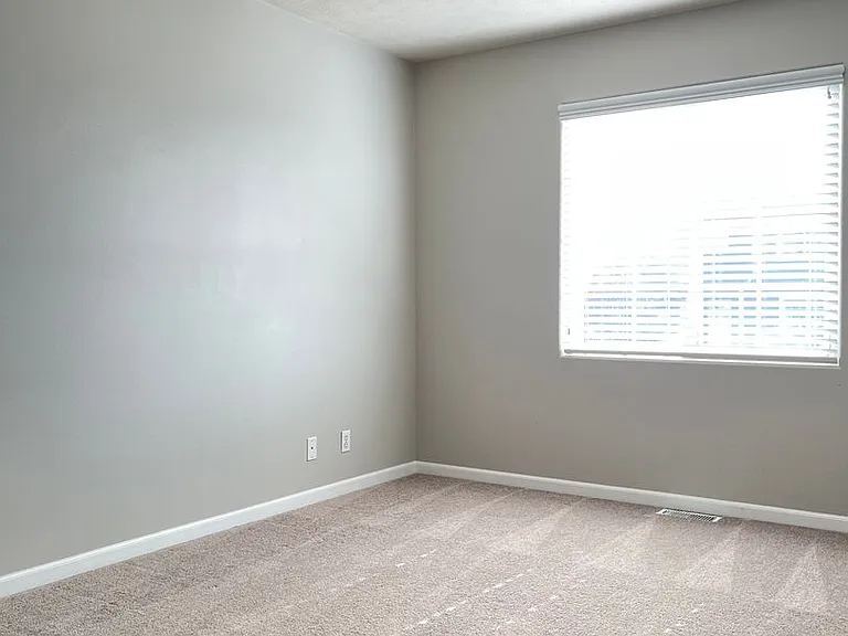 5964 S 186th Ave — Photo 23