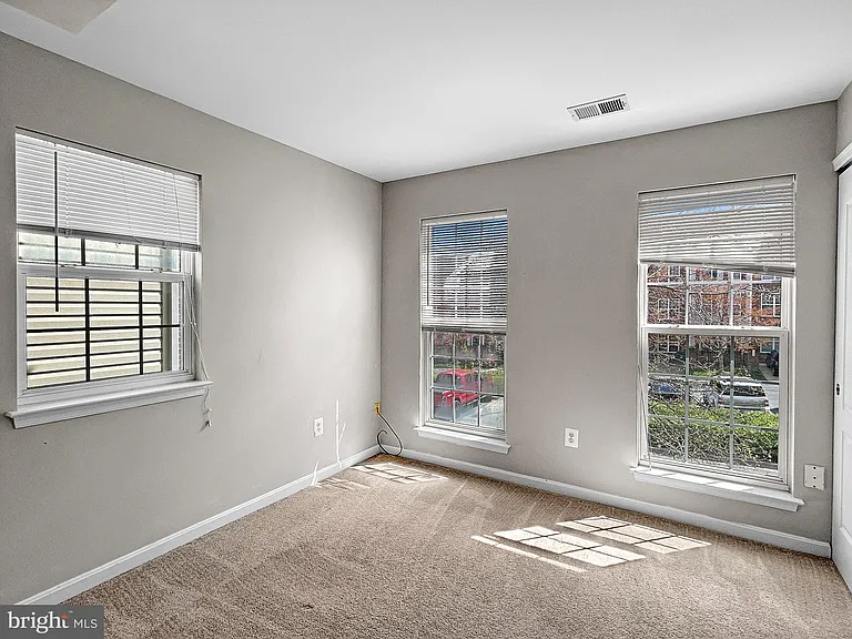 110 Whiskey Creek Cir — Photo 11