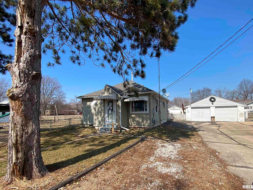 204 6th St, Saint David, IL 61563 Zillow