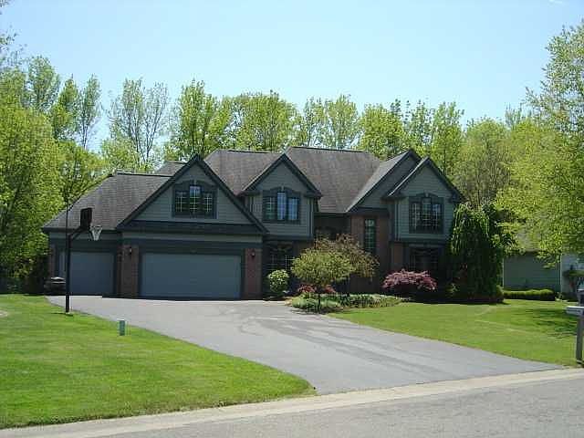 1st image of 59 Woodfield Dr