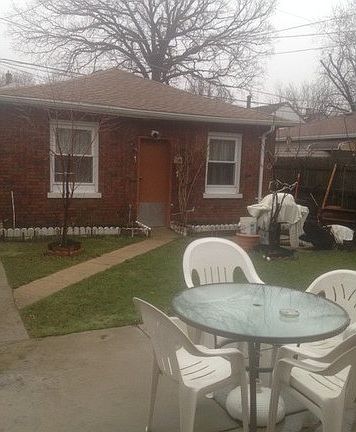 2nd image of 5045 N Keeler Ave