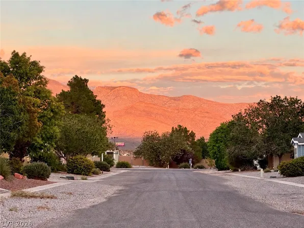 4231 E Winterwood Rd, Pahrump, NV 89048