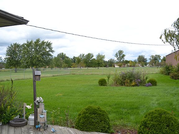 2.5 Acres. Portion Fenced