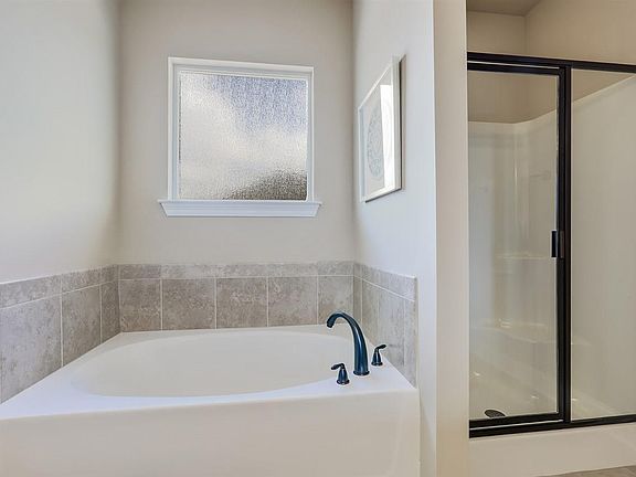 3rd image of 1795 Waterbury Way