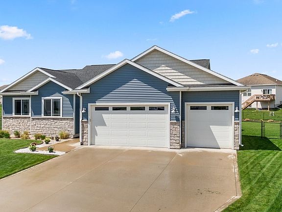 3rd image of 2708 NW 40th St