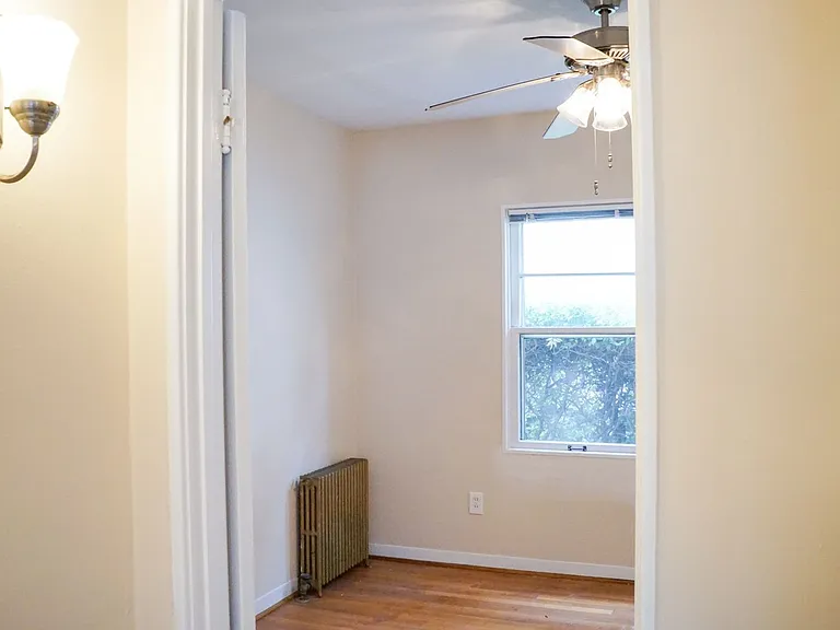 2031 NW Johnson St #2 — Photo 7