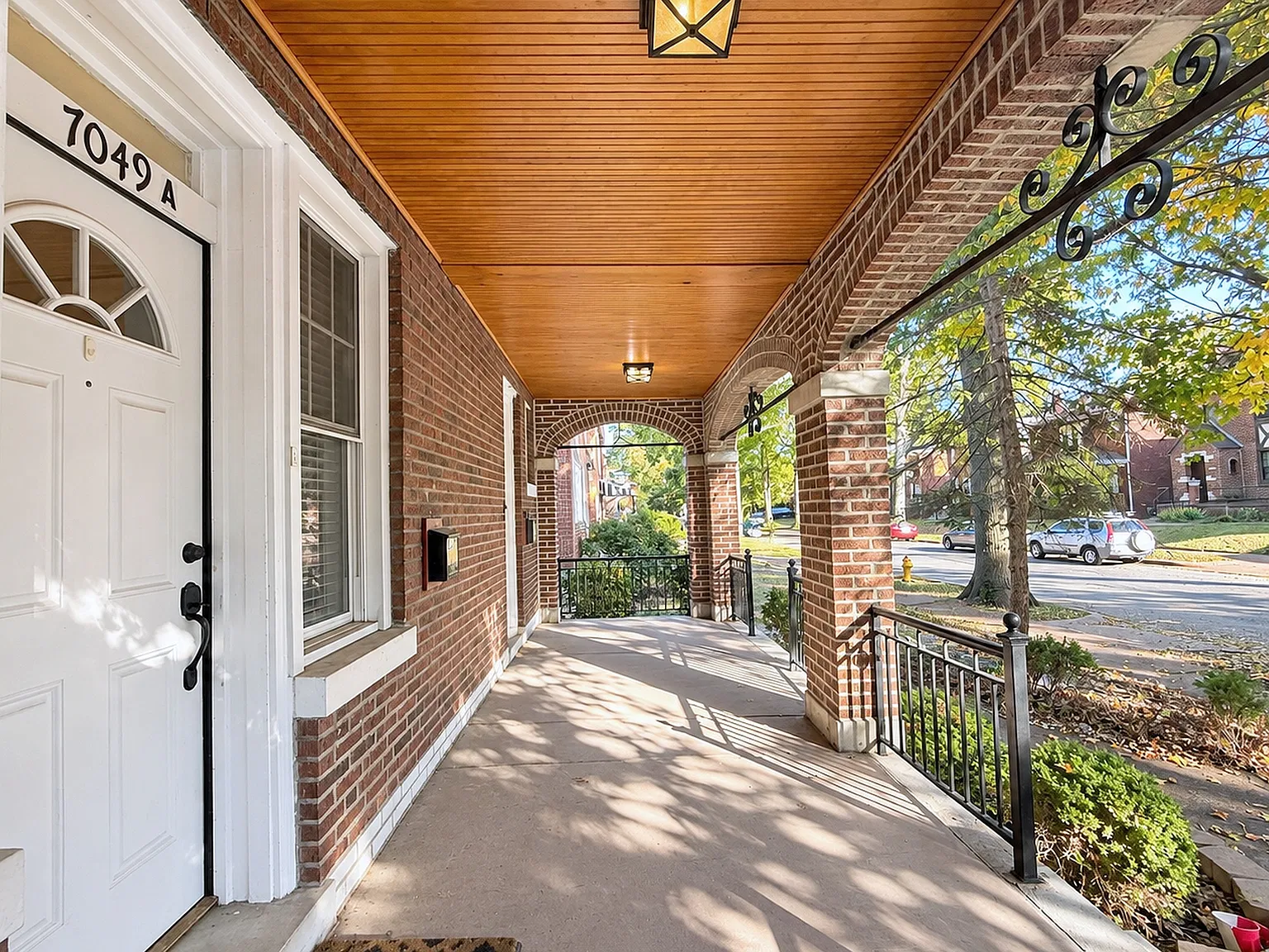 2 bed, 1300 sqft, $1,550 — Photo 4