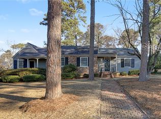 1610 Twin Oak Dr, Fayetteville, NC 28305