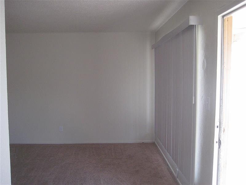 2nd image of 2304 Santa Ynez Dr APT 4
