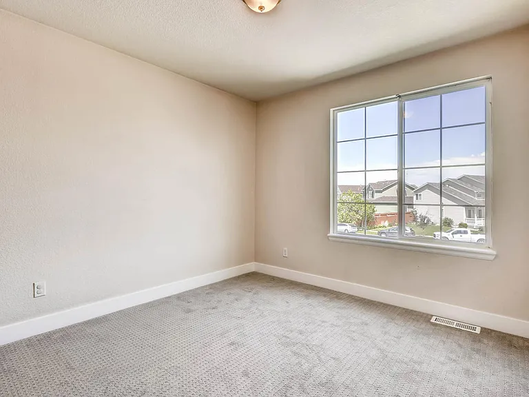 15576 Olmsted Pl — Photo 14