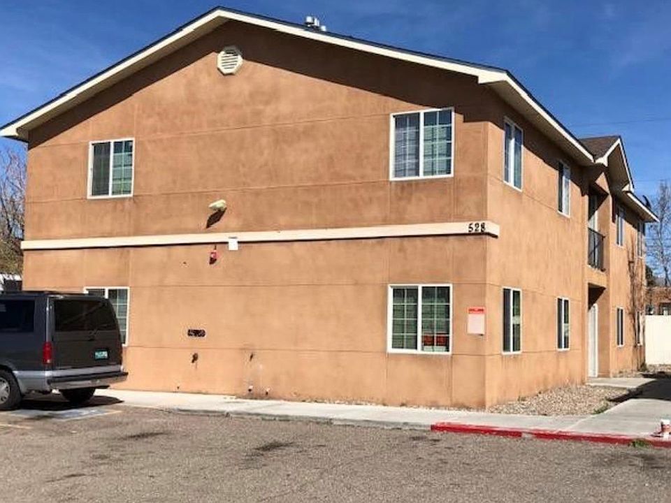 1st image of 528 Alvarado Dr SE Unit C