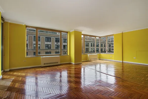 Sold by Corcoran | media 19