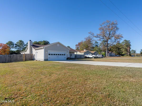 316 Mattocks Road, Maysville, NC 28555