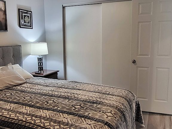 5th image of 2702 Arnold Tenbrook Ct #2728