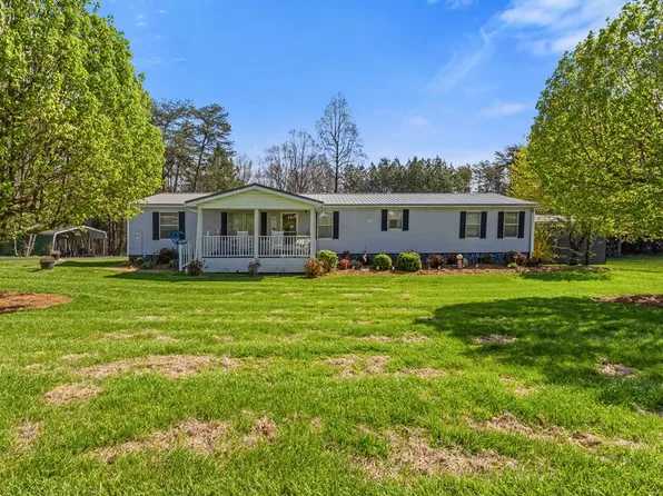 17710 Franklin Tpke, Callands, VA 24530