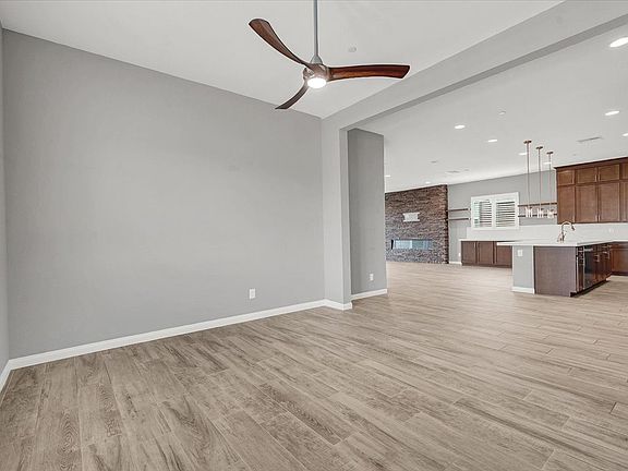 2nd image of 8668 Hartmont St