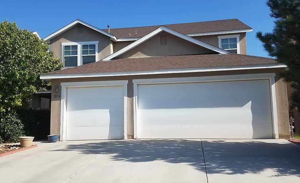 2nd image of 1034 Reynosa Loop SE