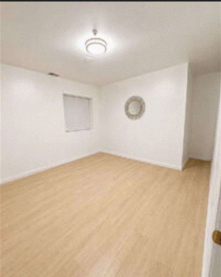 2 bed, $1,900 — Photo 2