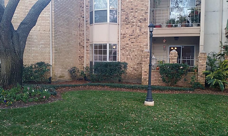 1st image of 12550 Whittington Dr #3/305