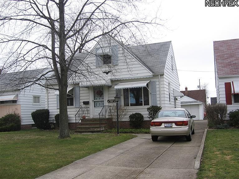 1st image of 1832 E 294th St