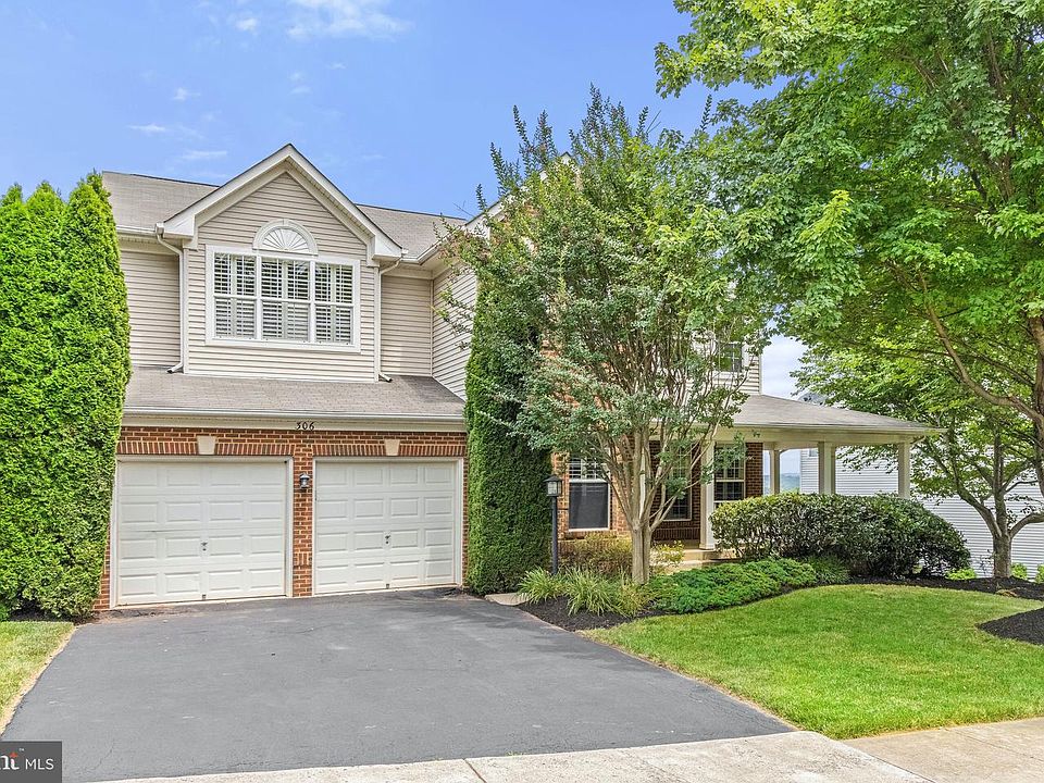1st image of 306 Hidden Creek Ln