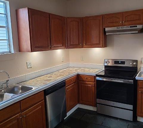 4th image of 3501 Pauger St