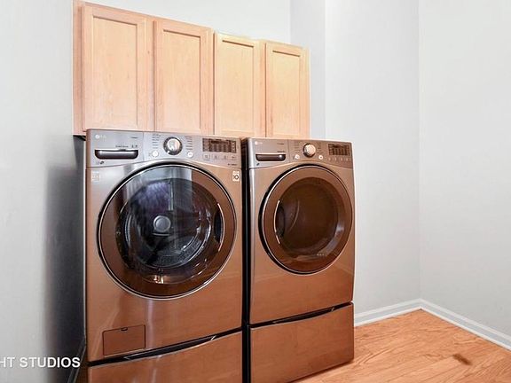 5th image of 3002 Langston Cir
