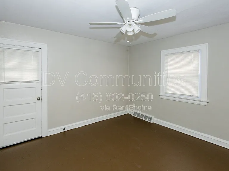 3579 Riedham Rd #UP — Photo 12
