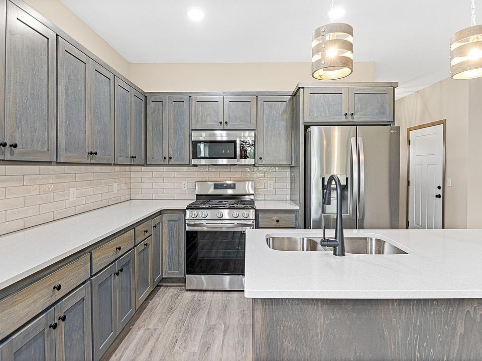 2870 Eastview Ct, Anoka, MN 55303 MLS 6430620 Zillow