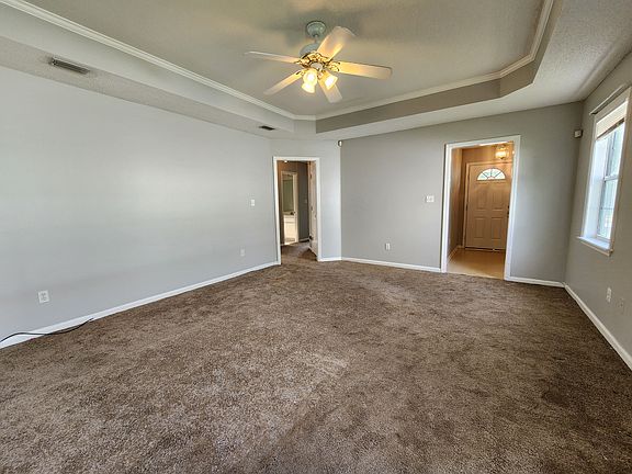 4th image of 4126 Sedgwyck Ln