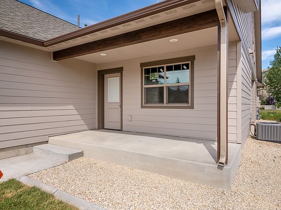 5th image of 11485 Newt Ln