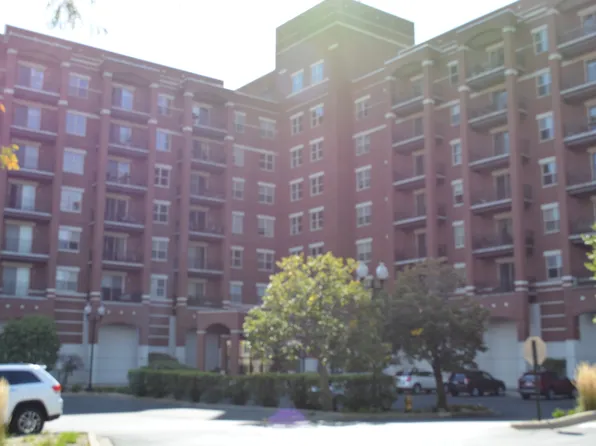 (undisclosed Address), Melrose Park, IL 60160