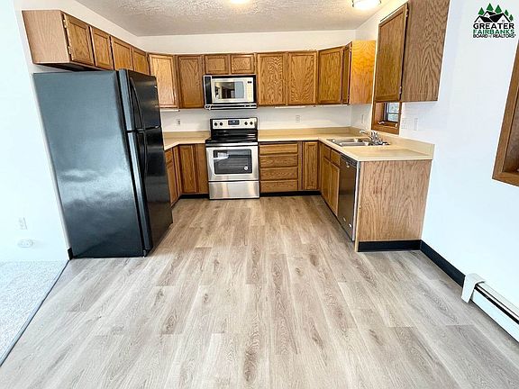 5th image of 4770 Glasgow Dr