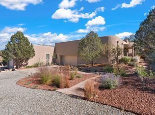 9611 Elena Dr NE, Albuquerque, NM 87122