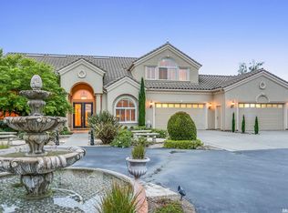 24501 N Homestead Ln, Acampo, CA 95220