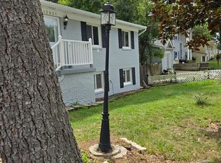 13031 Kingswell Dr, Woodbridge, VA 22193
