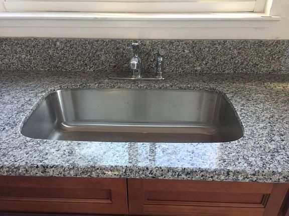 4th image of 581 Avalani Ave APT 4