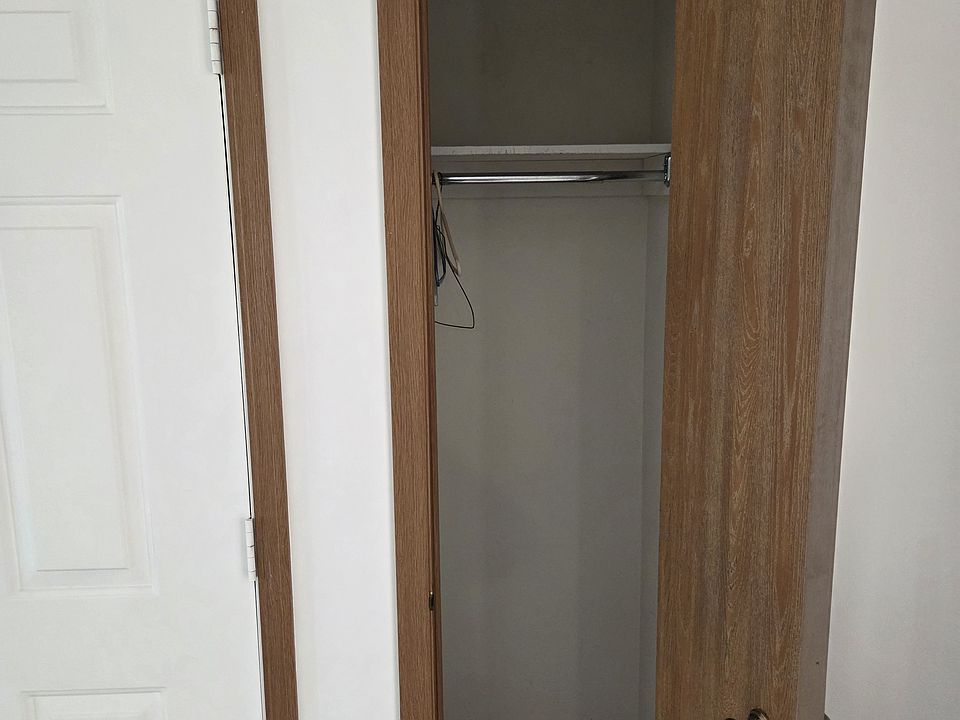Coat closet